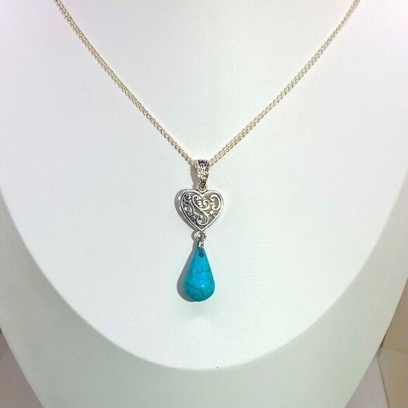AUO Sterling 925 Silver Heart  & Turquoise Necklace - Picture 9 of 11